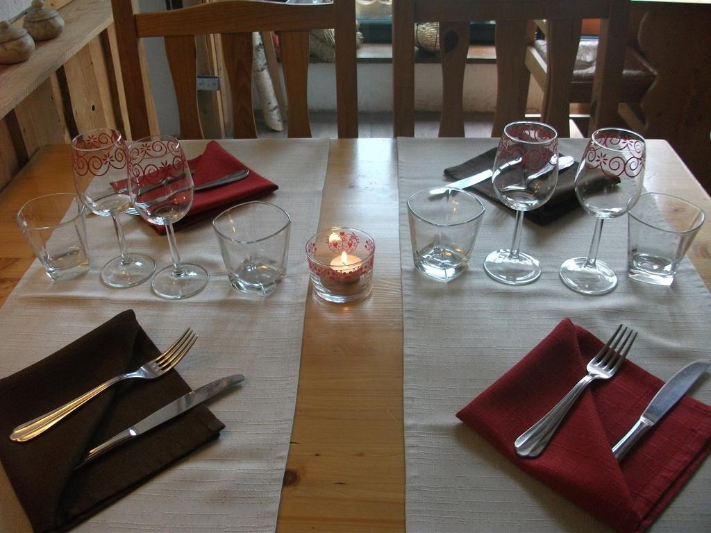 Hotel Du Centre Villard-de-Lans Eksteriør bilde